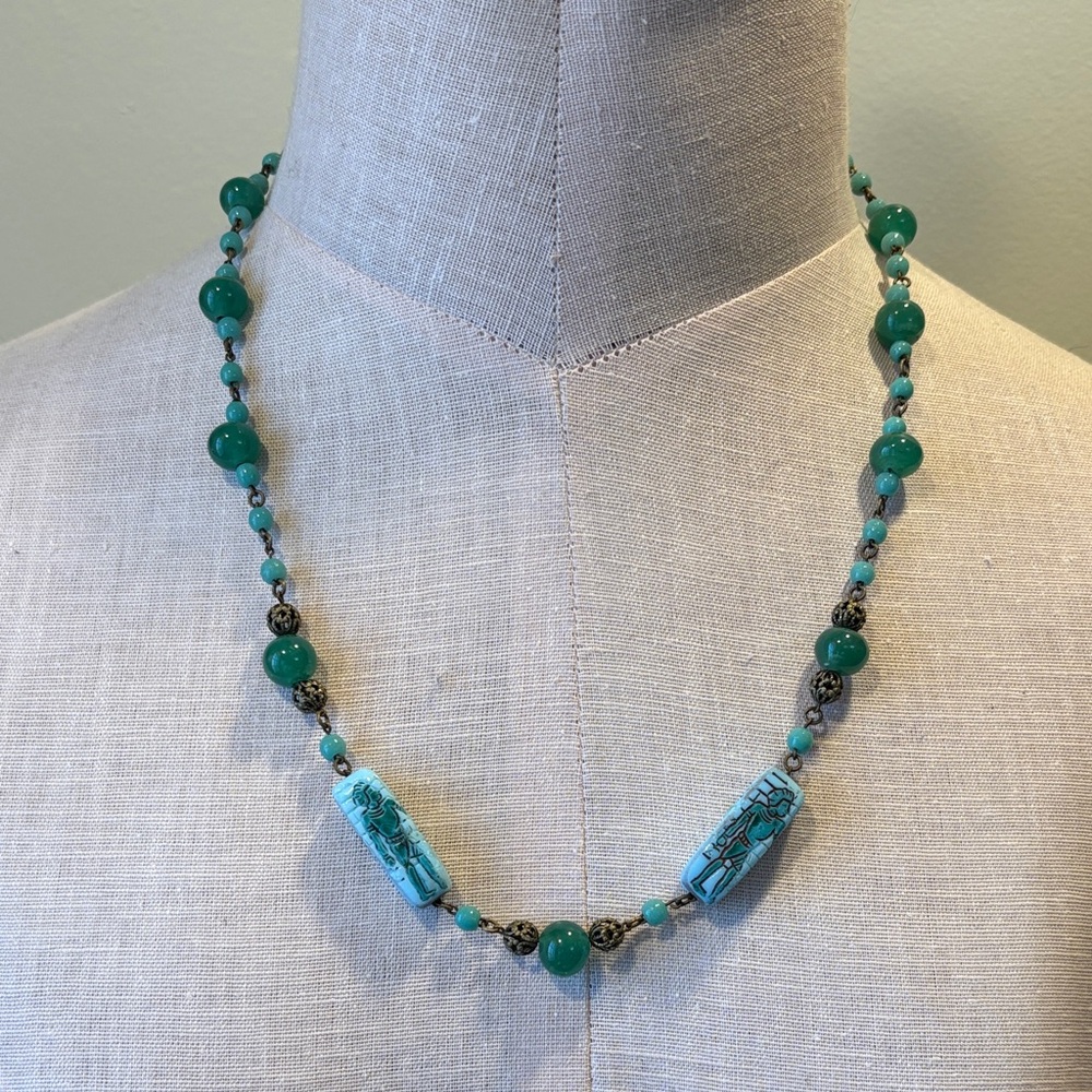 Egyptian Revivial 1930s Jade Beaded Necklace